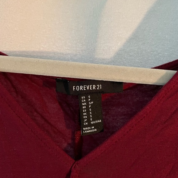Forever 21 Cropped Blouse - Picture 2 of 3